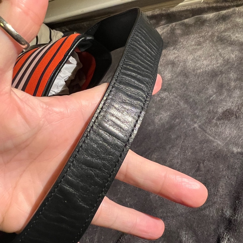 Rare Burberry Blue Signature Hobo striped vibrant colors w/black leather trim - Picture 3 of 15